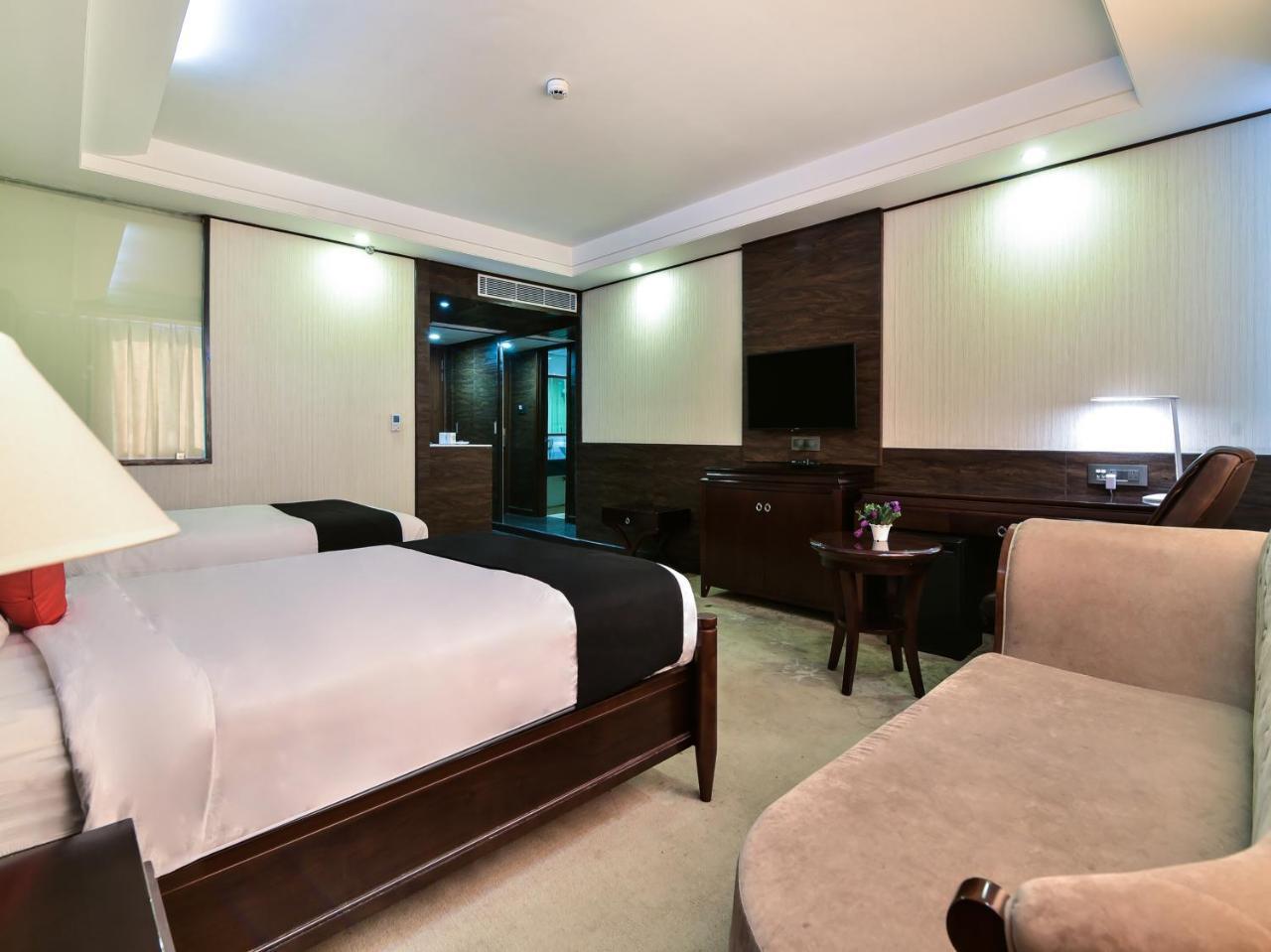 Hotel Polo Inn And Suites Dzsaipur Kültér fotó