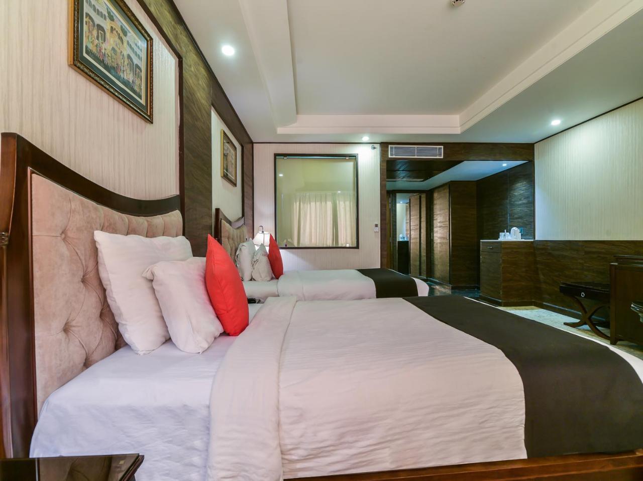 Hotel Polo Inn And Suites Dzsaipur Kültér fotó