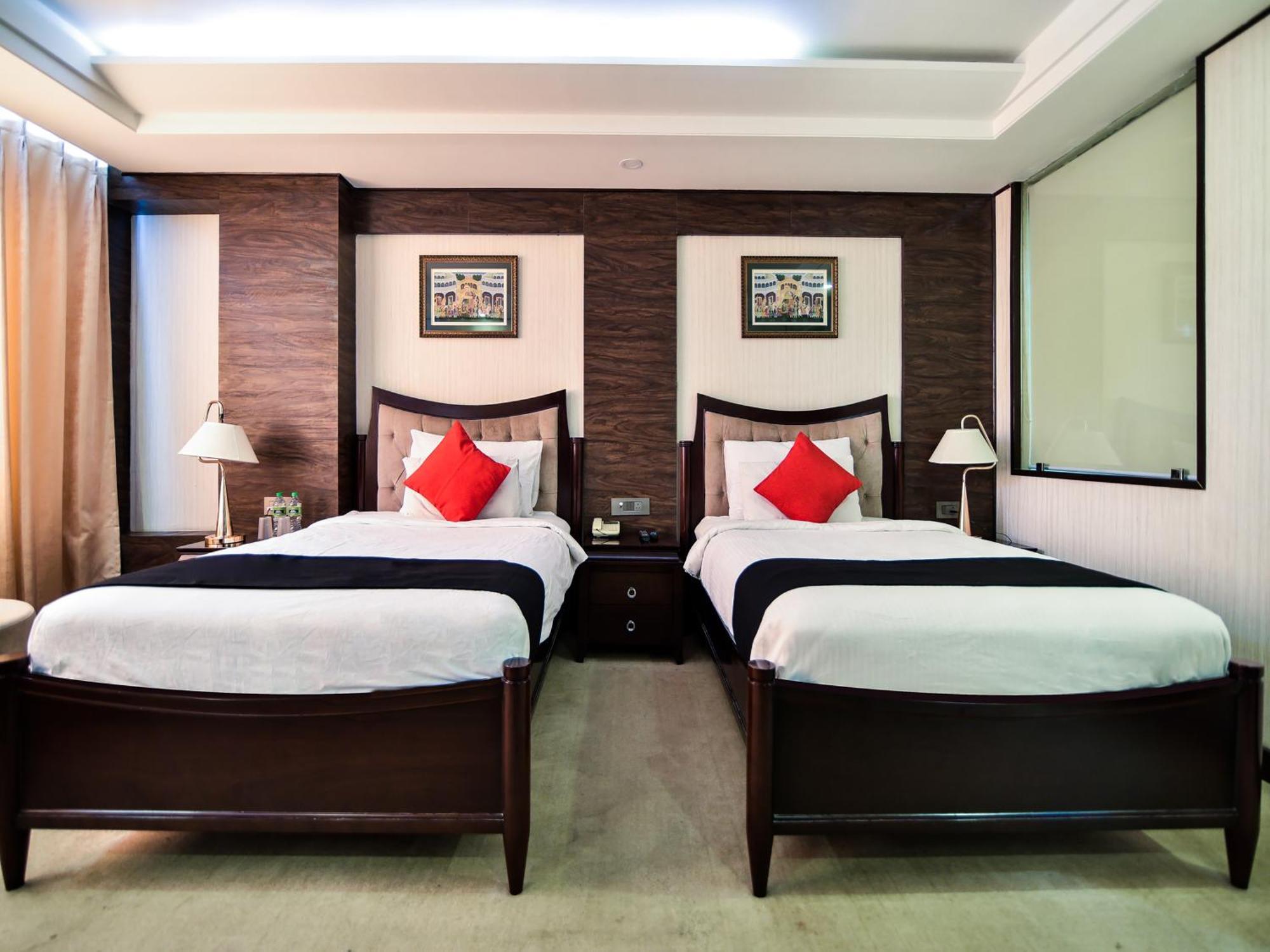 Hotel Polo Inn And Suites Dzsaipur Kültér fotó