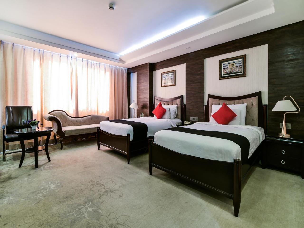 Hotel Polo Inn And Suites Dzsaipur Kültér fotó