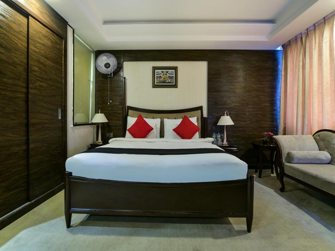 Hotel Polo Inn And Suites Dzsaipur Kültér fotó