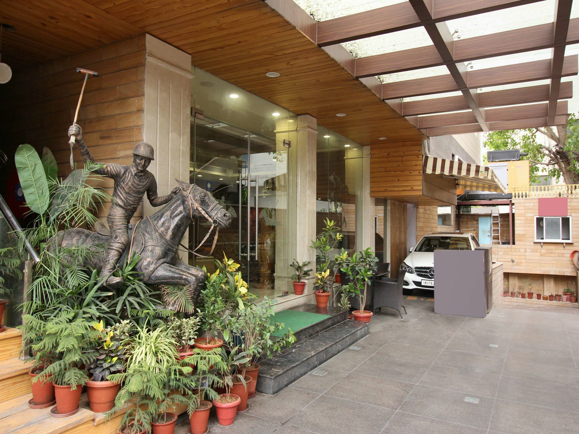 Hotel Polo Inn And Suites Dzsaipur Kültér fotó